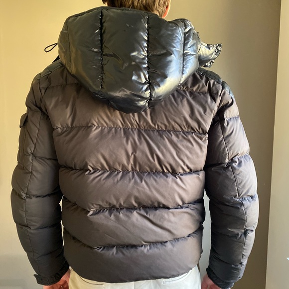 Moncler Jacket for Men (Size 3 - US L - EU 52) - Picture 4 of 7